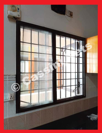 Sliding Balcony Mosquito Net | Aluminium Frame and Fiber Net | Size 147.5 cms to 188 cms - Image 5