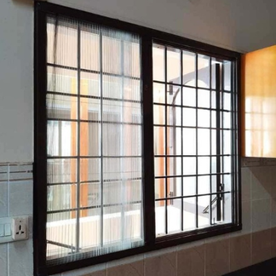 Pleated Mosquito Net on Window | Aluminium Frame and Fiber Net | Size 178 cms to 188 cms